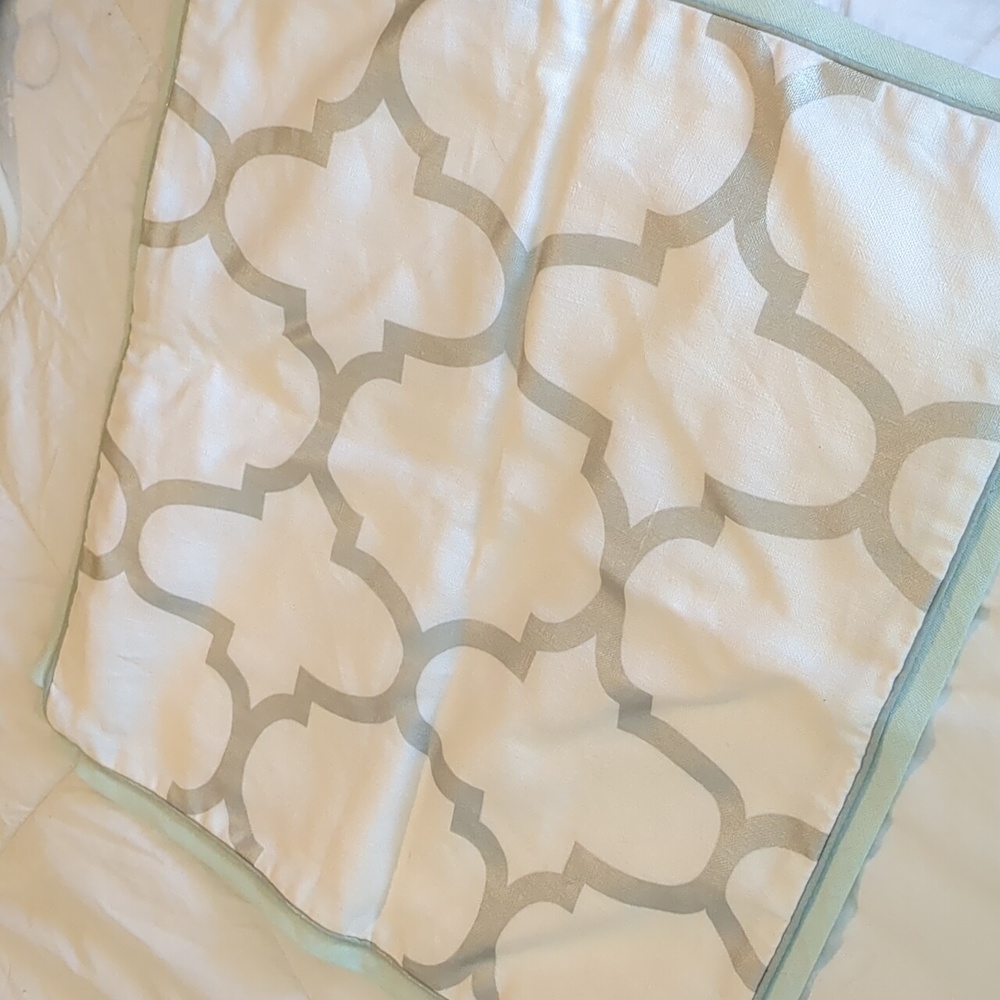 New Custom Sham Ruffled Silver - Picture 4 of 6